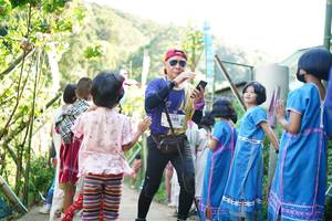 BIB: 195
                            <button type="button" onclick="openModal(19037356)" class="btn btn-primary btn-sm float-right btn-popup" data-toggle="modal" data-target=".modal-high-quality">
                        <i class="fas fa-shopping-cart"></i> Add to Cart
                    </button>
                                            <button type="button" onclick="isThisMe(19037356, true)" class="btn btn-success btn-sm float-right btn-popup btn-isme hidden" data-toggle="tooltip" data-placement="bottom" title="นี่คือรูปของคุณใช่ไหม คลิกที่นี่เพื่อเอาเข้าอัลบั้ม">
                        <i class="fas fa-plus"></i> Add to album
                    </button>
                    <button type="button" onclick="isThisMe(19037356, false)" class="btn btn-warning btn-sm float-right btn-popup btn-isnotme hidden">
                        <i class="fas fa-ban"></i> Remove from album
                    </button>